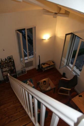 Charming Apartment In The Skyscraper District