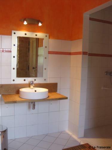 Bed & Breakfast Chambres D'h�tes La Fraiseraie