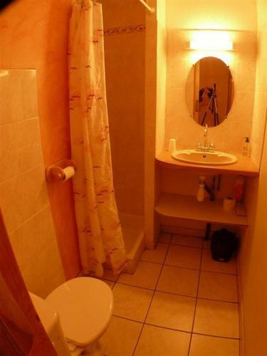 Hostal La Ptite Auberge