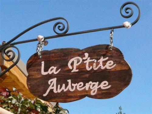 Hostal La Ptite Auberge