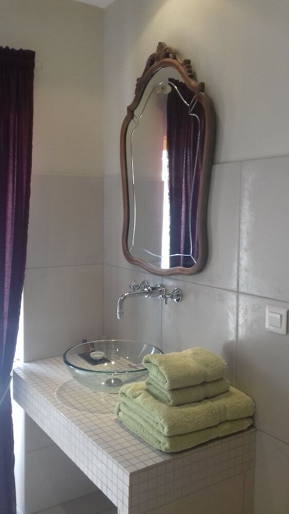 Hostal Le Relais De Ventenac