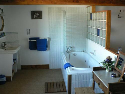 Hostal Chambres D'h�tes Domaine de Beaupr�