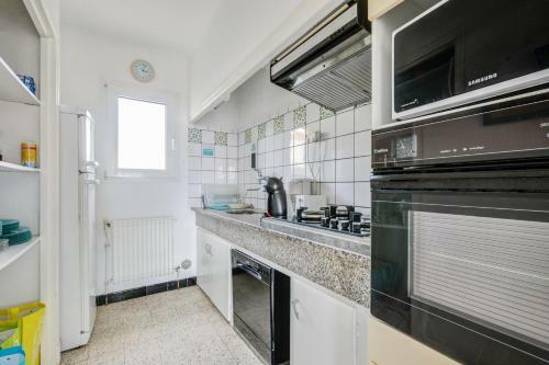 Maison de Vacances Avec Jardin � 50 M de La Plage