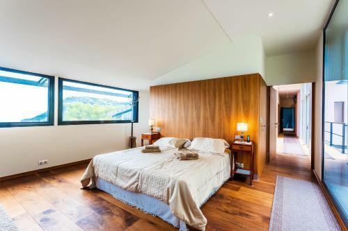 Villa Dyonis Vi4231by Riviera Holiday Homes