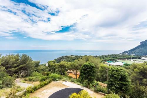 Villa Dyonis Vi4231by Riviera Holiday Homes