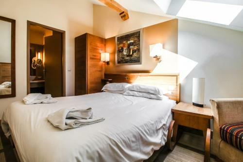 Apartamento Cosy, Modern 2-bed With Fireplace & Beautiful Views