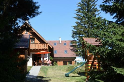 Hostal Penzion Port B�tov