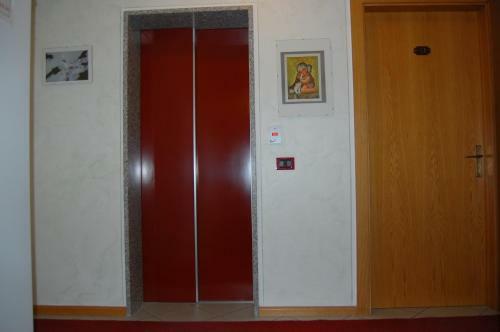 Hotel Garni Castel Ferari