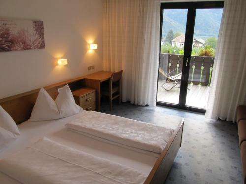 Bed & Breakfast Garni Weghueb