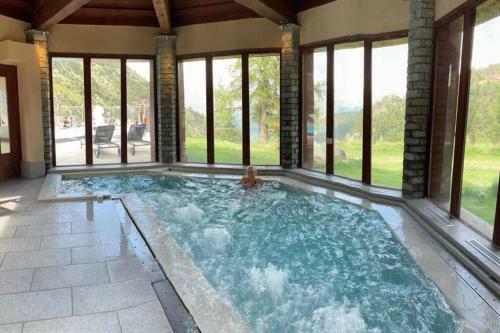 Apartamento Arc 1950 2bdrm 6/8 Guests Ski-in/out Pool+jacuzzi