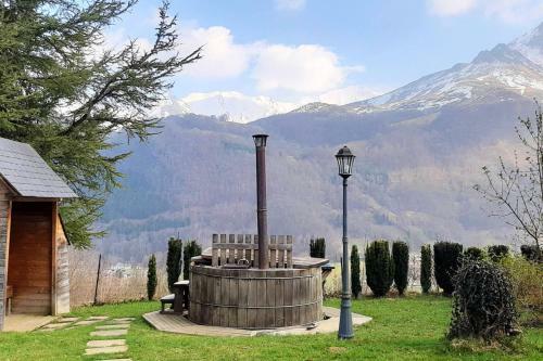 Chalet de 2 Chambres Avec Jacuzzy Et Wifi A Arrens Marsous