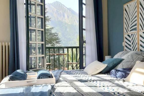 Chalet de 2 Chambres Avec Jacuzzy Et Wifi A Arrens Marsous