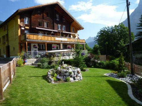 Hostal Esther's Guesthouse