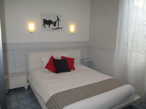 Hotel La Tour Des Fees