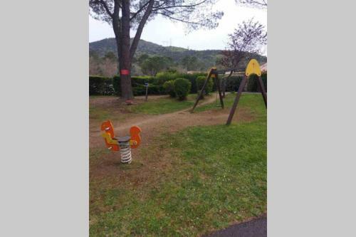 Mazet 6 Pers. (Piscine) 20 Mn de Frejus/st Maxime
