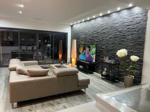 Fun And Sun Room