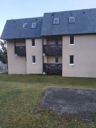 Apartamentos Les Gourgs Blancs, Station Val Louron