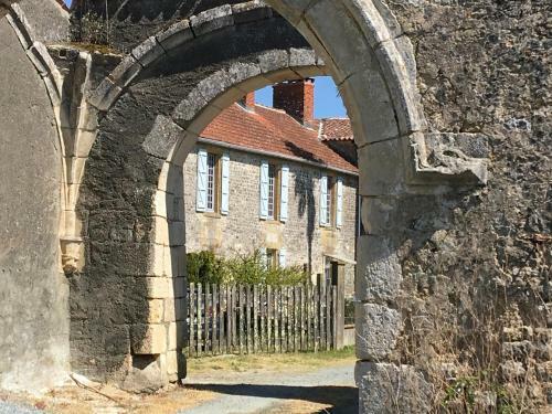 Le Vieux Ch�teau de Saint Martin-lars