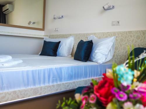 Hotel Lidia