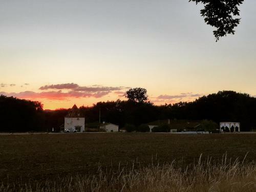 Beautiful Pigeonnier With Sensational Surroundings