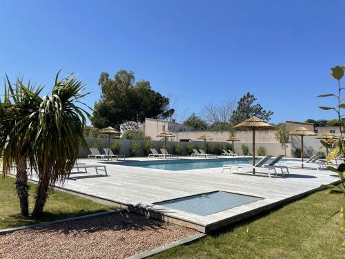 Jolie Villa Avec Jacuzzi A 1km de La Plage de Cala Rossa