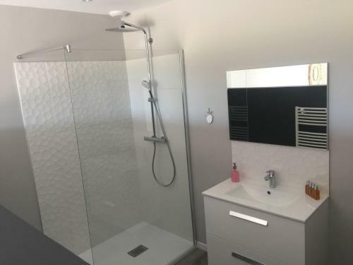 Bed & Breakfast Chambre D'h�tes C�t� Maquis