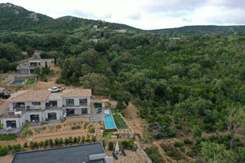 Bed & Breakfast Chambre D'h�tes C�t� Maquis