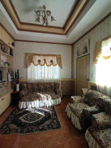 Hostal Gelos Place Myra Oliver Real Estate Leasing