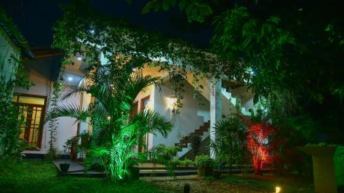Bed & Breakfast Menara Green Inn