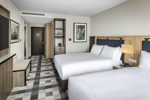 Hotel Doubletree By Hilton Karaka