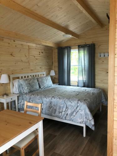 Les Chalets De La Colline Inc