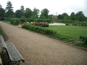 Bed & Breakfast Chateau D' Emalleville