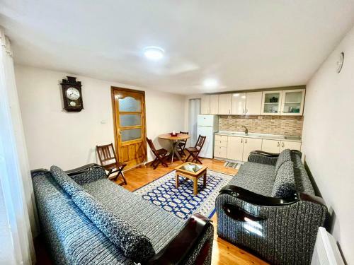 Apartamento Vila Korca Al