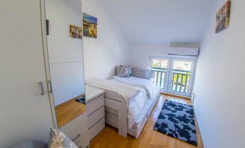 Mila Apartments