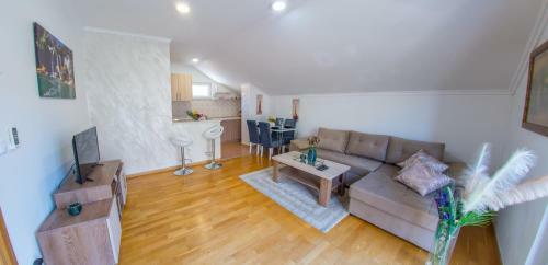 Mila Apartments