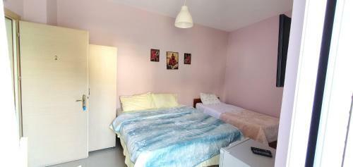 Hostal Hotel Glow