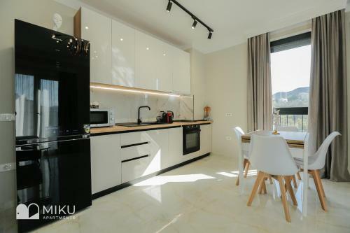 Miku Apartment-lovely 1 Bedroom Spectacular View