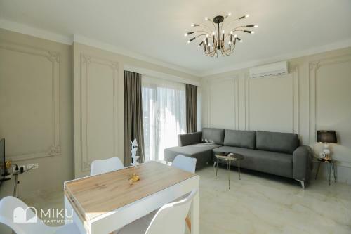 Miku Apartment-lovely 1 Bedroom Spectacular View