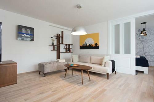 Apartment Dru?tveni Dom