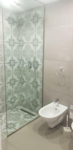 Lovely Apartment With Patio, 150m From The Beach!