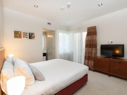 Oceanside - Paihia Waterfront Apartment