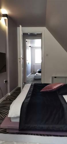 Dvoeta?ni Apartman New York