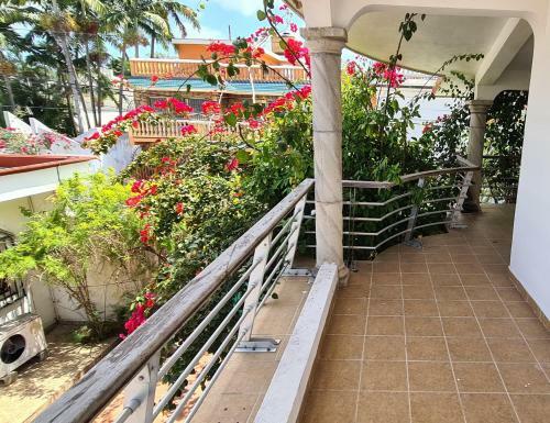 Alipal - Wonderful Private House. Garden And Pool