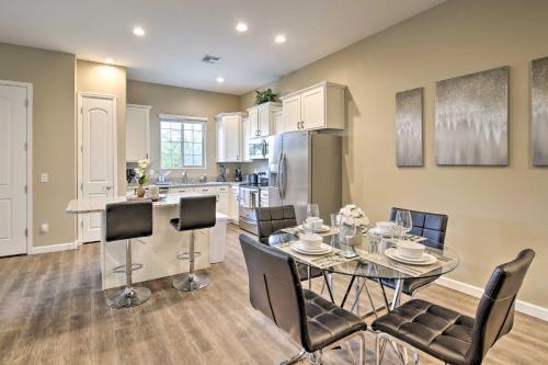 Lovely Mesa Townhome With Pool And Hot Tub Access