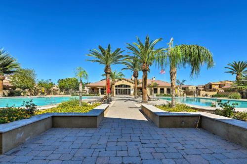 Lovely Mesa Townhome With Pool And Hot Tub Access
