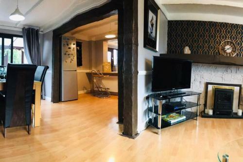 Beautiful And Spacious 3 -bed House In Abergele