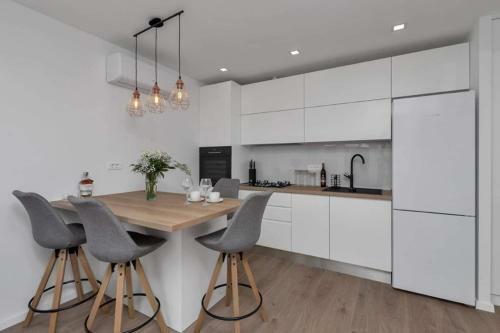 Apartment Pelagos