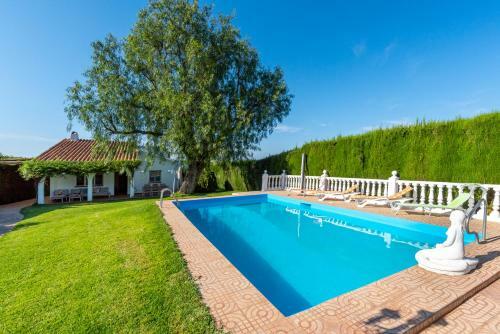 La Casa Del Campo De Mis Rapaci�os
