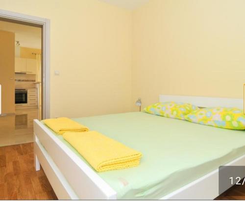 Apartamento Vila Lastva 1