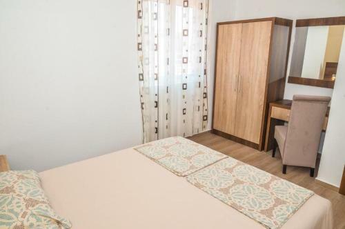S&m Apartments